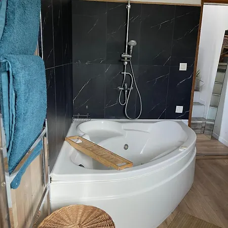 Ideal Pour Un Couple Apartment Puisserguier
