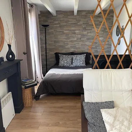 Ideal Pour Un Couple Apartment Puisserguier